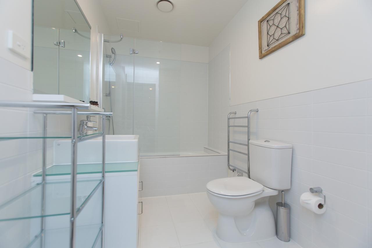 Perfect Location With Harbour Views Auckland Exterior foto